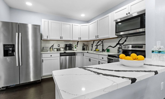 Bearss Plaza House | Newly renovated home in Tampa short distance from amazing entertainment and food