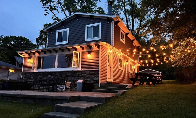 Angola Cottage | Newly renovated kitchen 2024. Dead end Street, Large Yard, not on a hilltop.