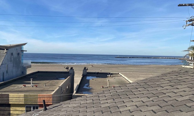 Playa Del Rey Apartment | Newly renovated Playa House located steps from the sand!