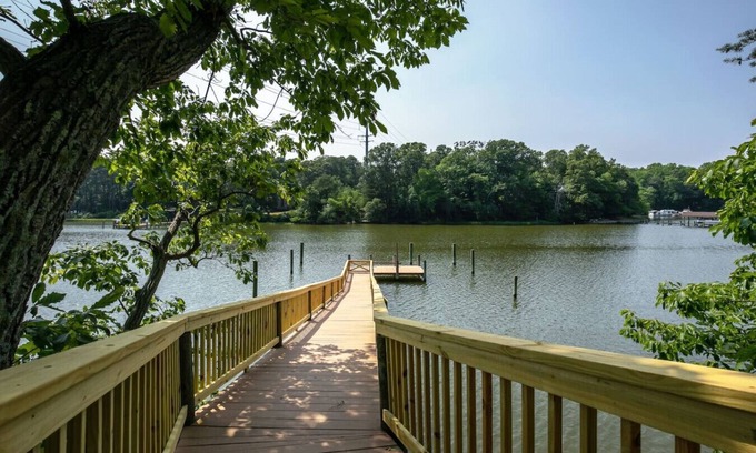 Lusby House | Newly Renovated River Retreat w/Dock and Pool