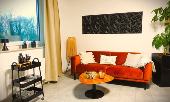 Großenbaum Apartment | Newly renovated vacation apartment in Duisburg South - near the trade fair and Düsseldorf Airport
