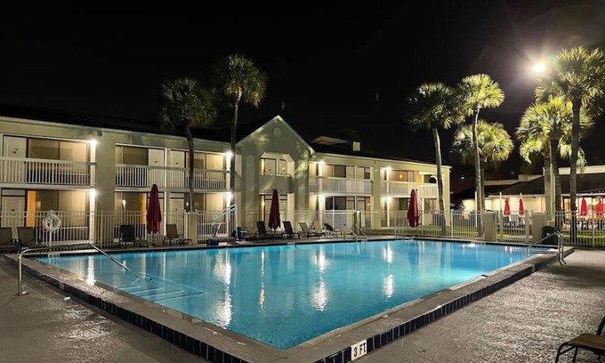 Kissimmee Apartment | Newly Room in Cozy Hotel With Super Location Parks