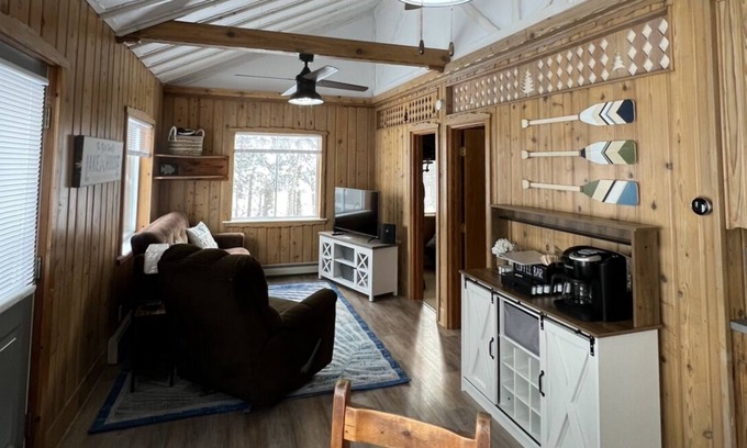 Marenisco Cottage | Newly updated cabin on Lake Gogebic