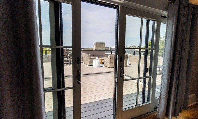 Newport House | Newport Lofts - 194 Thames Street