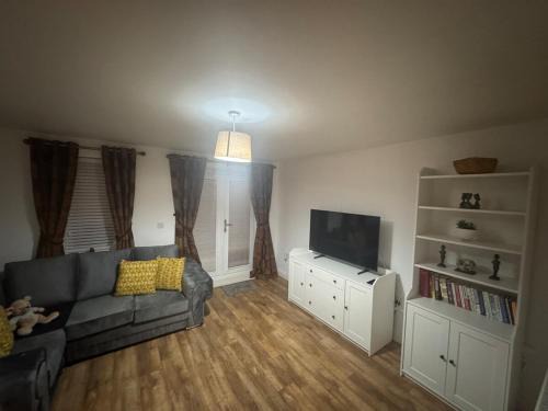 Newport House | Newport, South Wales