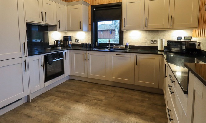 Welton Cottage | NEWSHAM LODGE, pet friendly, with open fire in Penrith