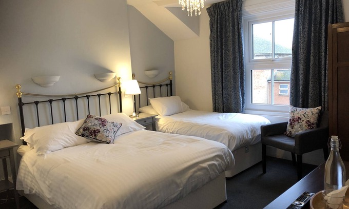 Oxford Bed & Breakfast | Newton House
