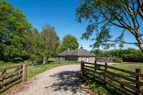 Brechin House | Newtonmill House - Tranquillity in Rural Angus