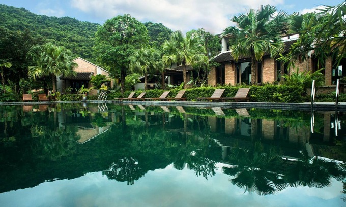 Hoa Lu Hotel | Nham Village Resort