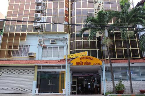 Binh Thanh Hotel | Nhat Binh Hotel
