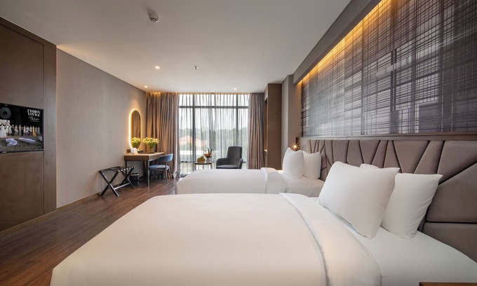 Dong Khoi Hotel | NHAT HA LAVISH HOTEL