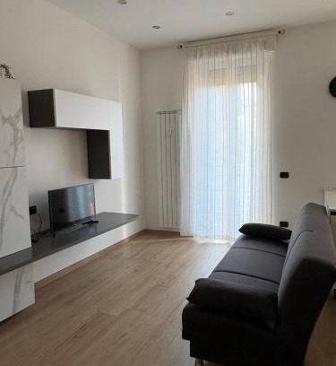 Zona Zara Apartment | Nicconolis Apartment - Milano Isola Design Suite