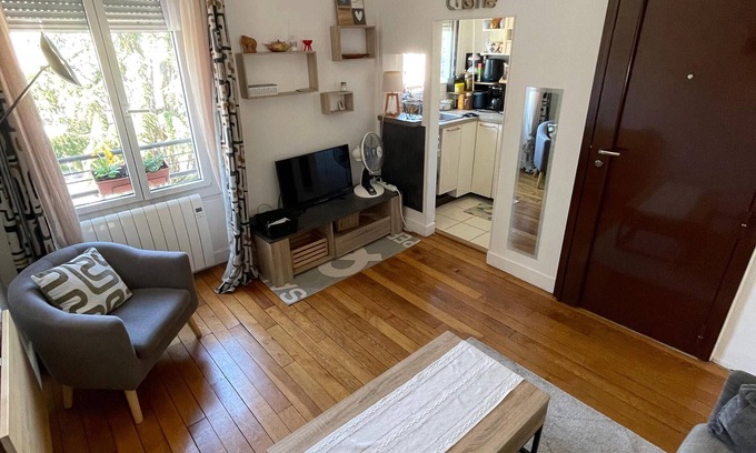Sevres Apartment | Nice 2 rooms, cosy, quiet - Near forest - Near Paris !