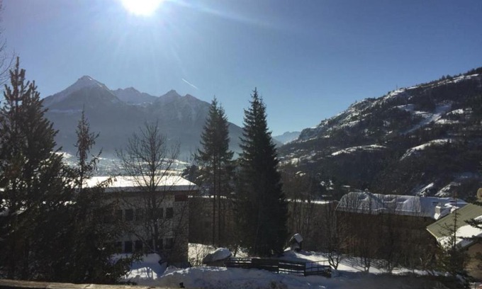 Forville Apartment | Nice 74 m near Old Briançon