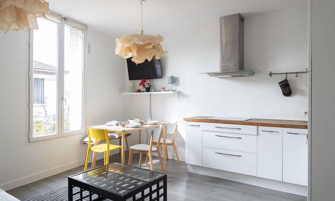 Les Lilas Apartment | Nice and bright apartment of 34 m² in Les lilas.