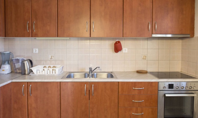 Kaisariani Apartment | Nice and cozy 2 bedroom appartment in Athens