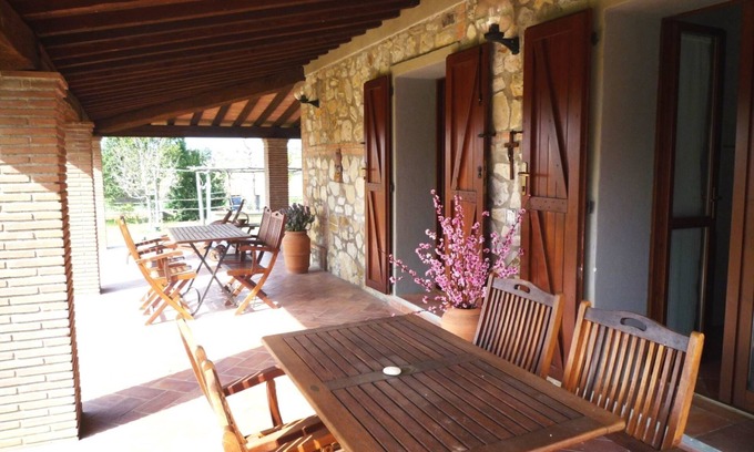 Magliano in Toscana Apartment | Nice apartment for 4 guests with TV and pets allowed