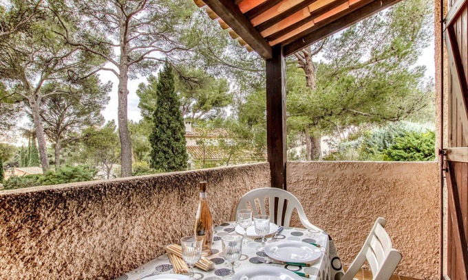 Les Lecques Apartment | Nice apartment for 4 guests with WIFI, TV, terrace and pets allowed