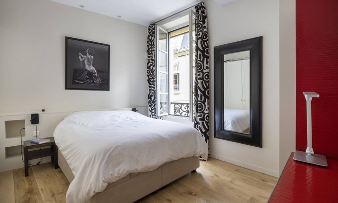 Odeon Apartment | Nice Apartment Carrefour Odéon Paris