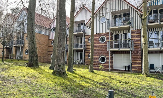 Ostvorpommern Apartment | Nice apartment for 4 people with WIFI, TV, terrace, pets allowed and parking