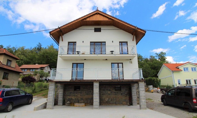 Zupanovice Apartment | Nice apartment for 5 people with WIFI, pool, TV, patio and pets allowed