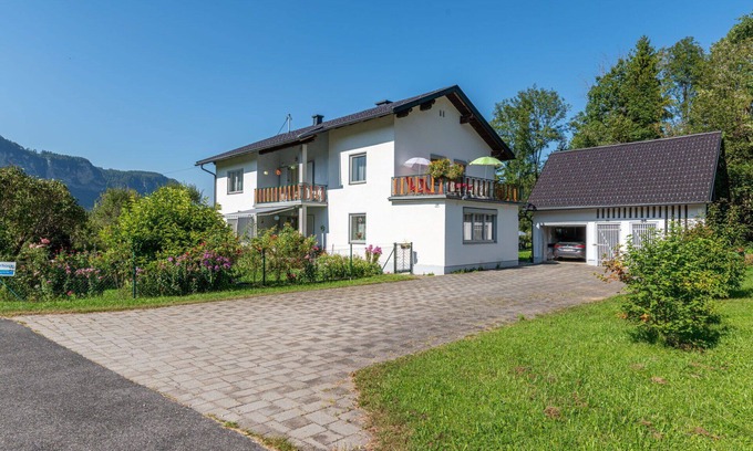 Gallizien Apartment | Nice apartment for 6 guests with WIFI, TV, patio, pets allowed and panoramic view