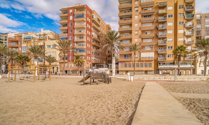 Almeria Apartment | Nice apartment in Almeria with WiFi