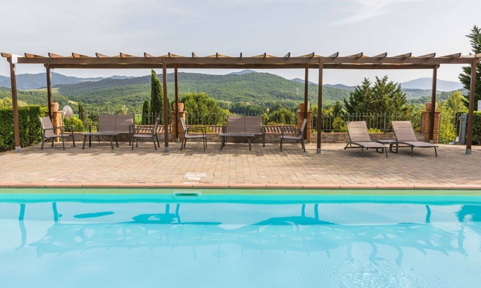 Montecatini Val di Cecina House | Nice apartment in villa for 6 guests with A/C, pool, WIFI, TV, patio, pets allowed and parking