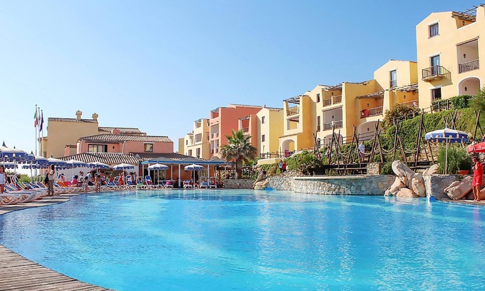 Punta De Su Turrione Apartment | Nice apartment in Stintino