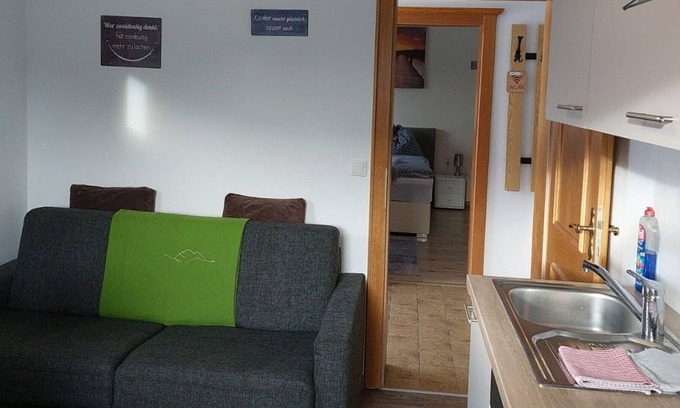 Radstadt Villa | Nice apartment in villa for 4 guests with WIFI, TV, patio, pets allowed and parking