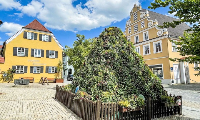 Wemding House | Nice apartment in villa for 4 people with A/C, WIFI, TV, terrace, pets allowed and parking