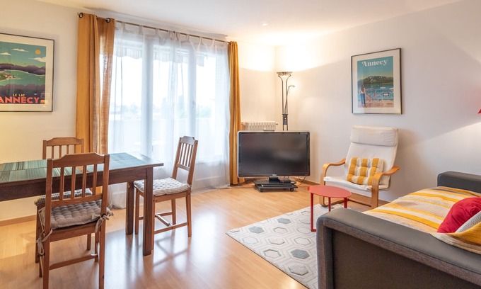 Novel Apartment | Nice apartment with balcony and city view
