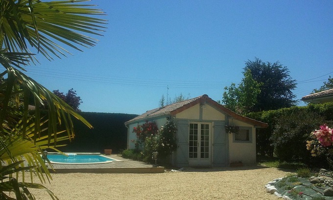 Pessac House | Nice bed and breakfast ideally located to visit Bordeaux and its region
