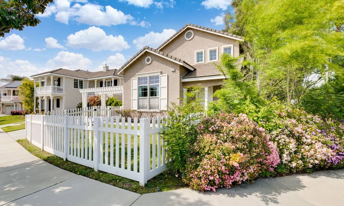 Chino House | Nice Chino cozy house- 奇诺4房4卫大房整租