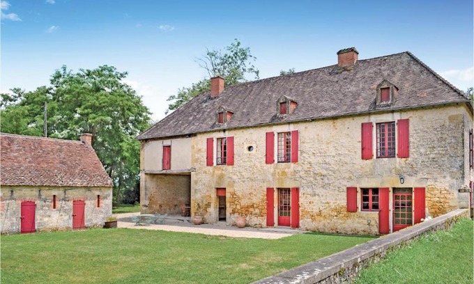 Domme House | Nice Home In Domme With Wifi