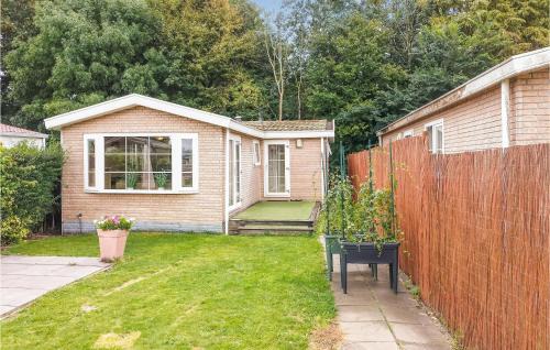 Heinkenszand House | Nice Home In Heinkenszand With Wifi