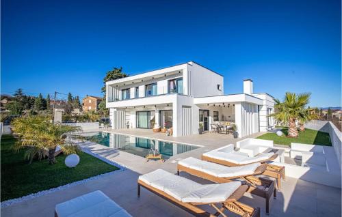 Krk House | Nice Home In Krk With Sauna