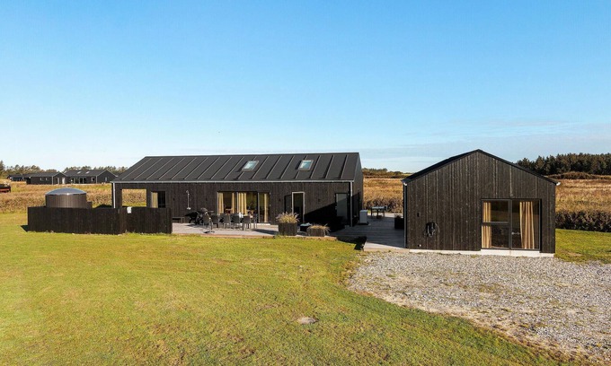 Lokken House | Nice home in Løkken with sauna