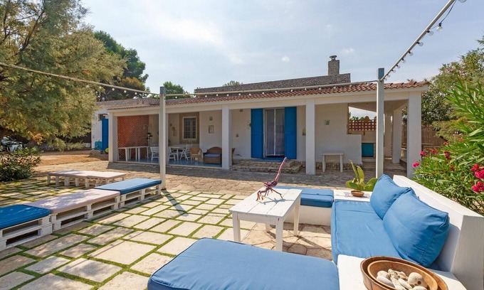 Trani House | Nice home in Trani with house sea view