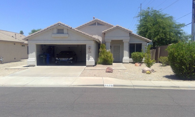 Paradise Valley Village House | Nice house and neighborhood