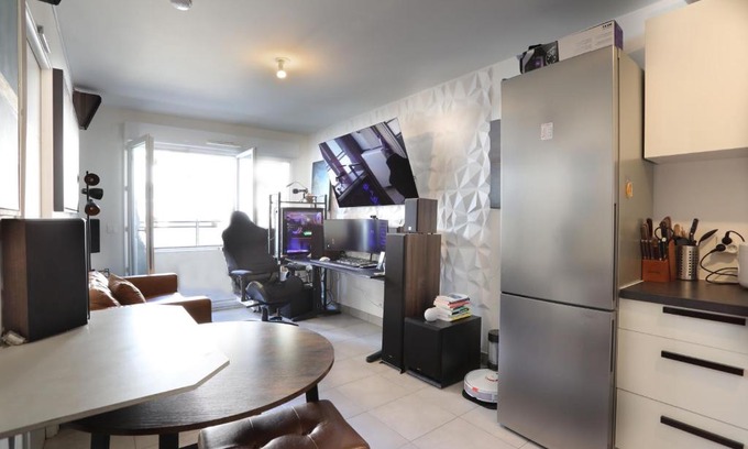Vernier Apartment | Nice location vacance