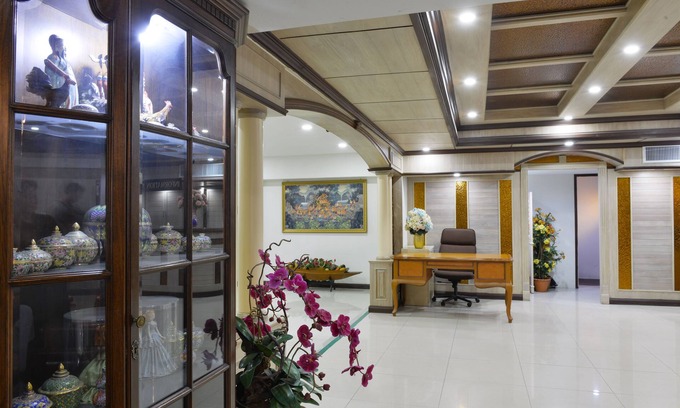 Phaya Thai Hotel | Nice Palace Hotel