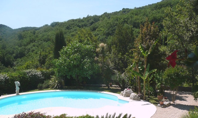 Le Bar-sur-Loup Villa | Nice Provencal villa with pool, quiet