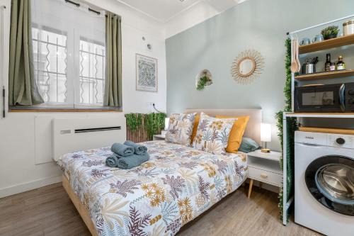 Antibes Old Town Apartment | Nice Renting - GUILLAUMONT - Cozy Studio Beach Picasso Museum Local Market