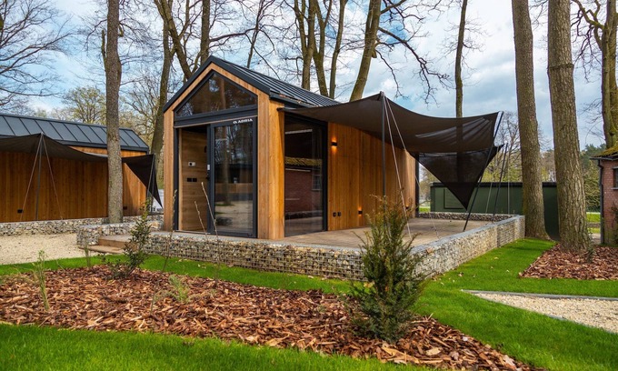 Zutendaal House | Nice tiny house on a holiday park