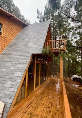 San Jose del Pacifico Ski Chalet | Nido de Madera