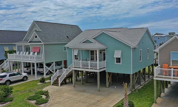Atlantic Beach House | Night N Gale