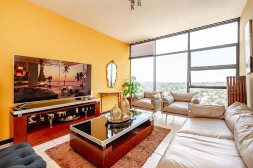 Edenvale Apartment | Nights in the Sky, 13th floor with city views