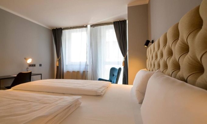 Wiesdorf Hotel | Nikii City Hotel