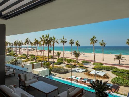 Dubai Resort | Nikki Beach Resort & Spa Dubai